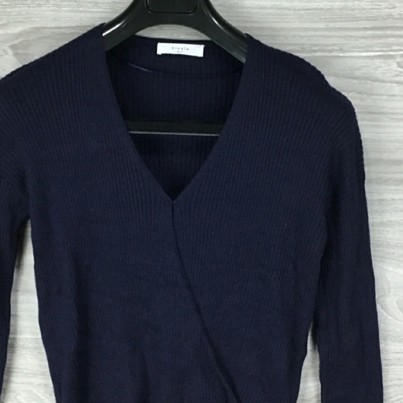 Elodie Navy Ribbed Wrap Sweater - Picture 5 of 6